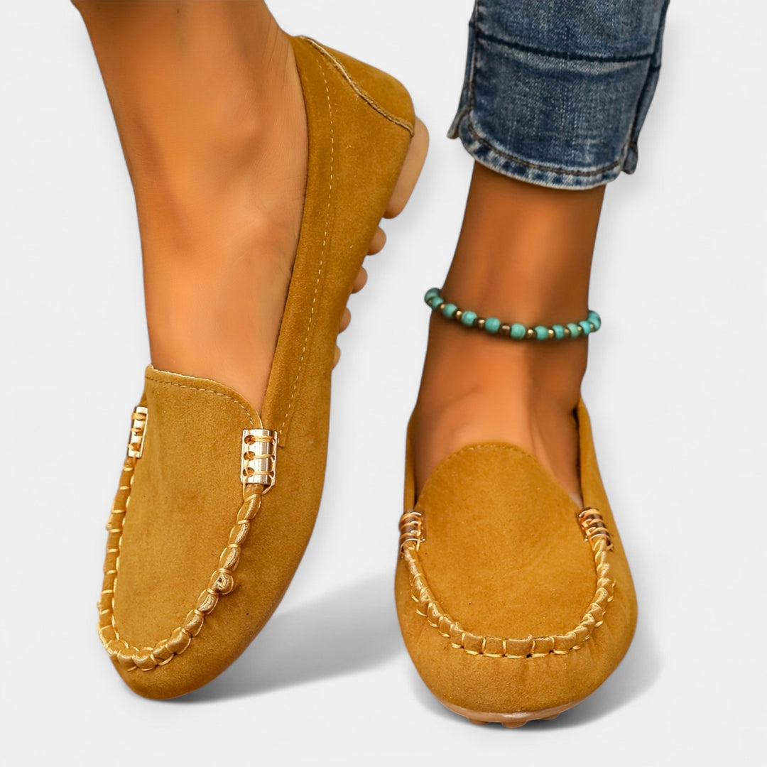 Loafers με Μεταλλική Λεπτομέρεια