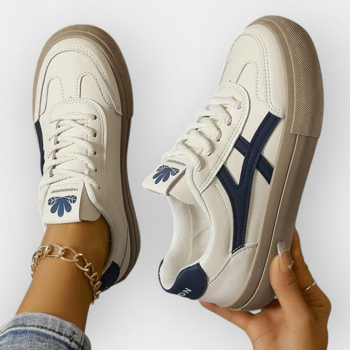 Sneakers με Ρετρό Πλατφόρμα
